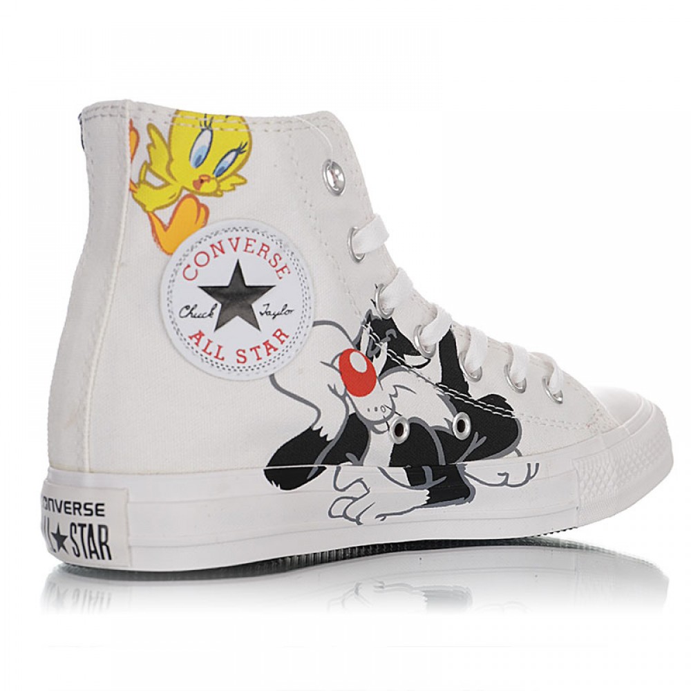 Looney Tunes x Converse Chuck Taylor Rivalry High Tops افضل سعر